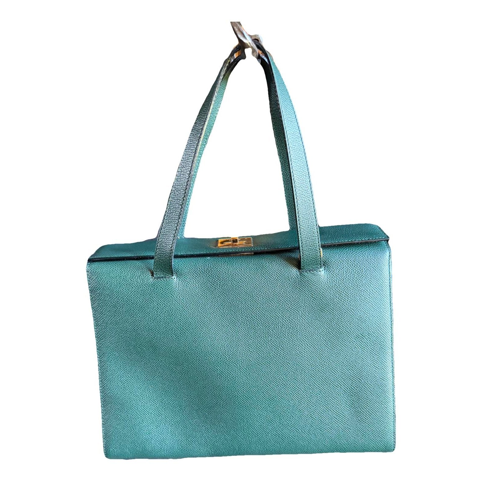 Sac 16 leather handbag