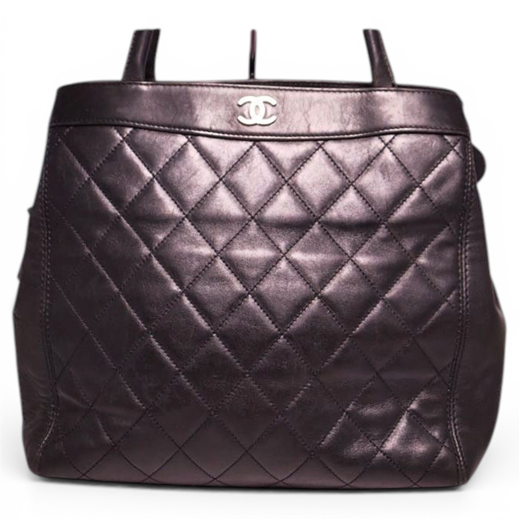 Leather tote