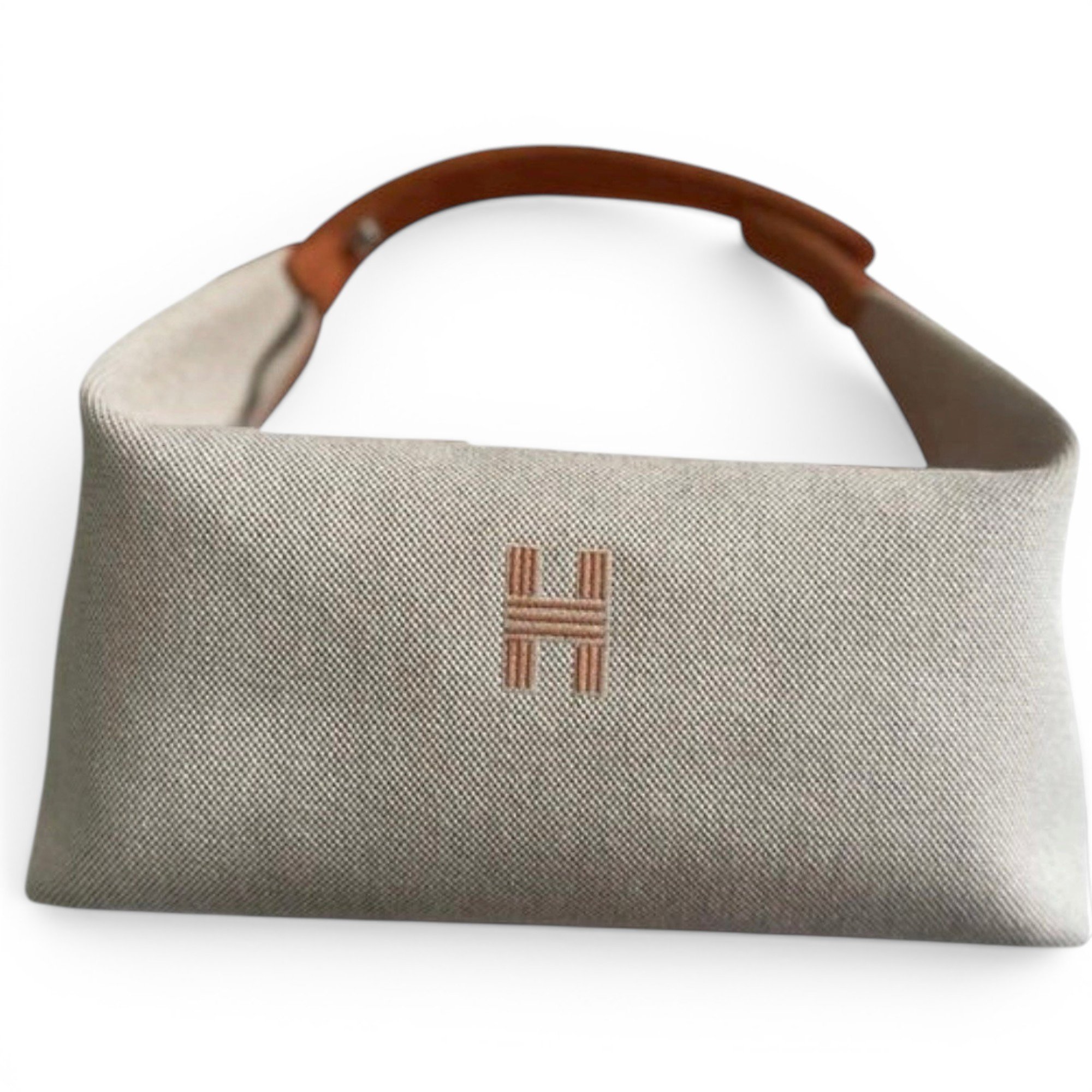 Bride à brac travel bag