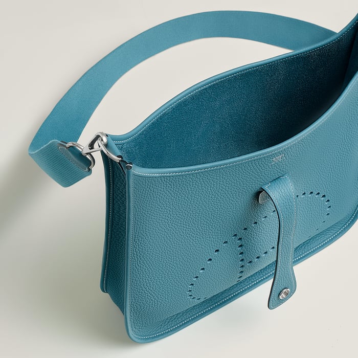 New Bleu Jean Evelyne III 33 Bag
