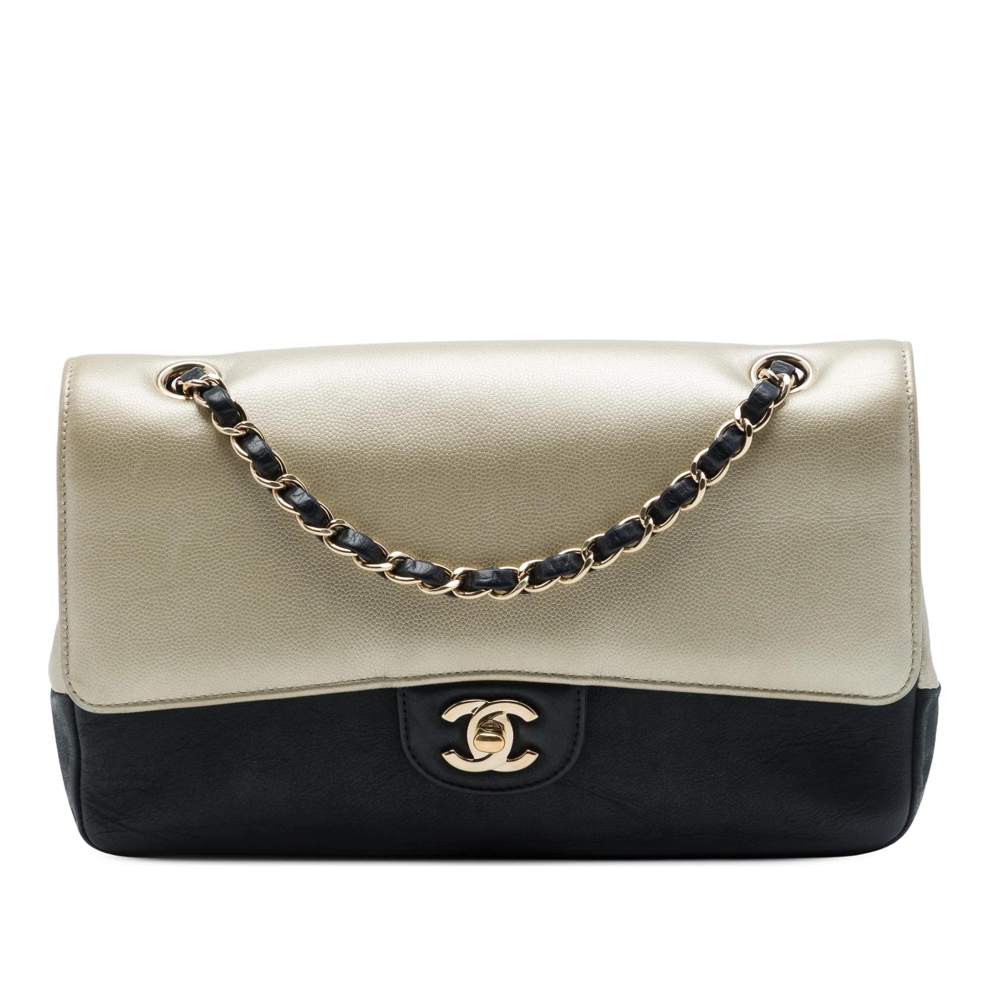 Timeless/Classique leather handbag
