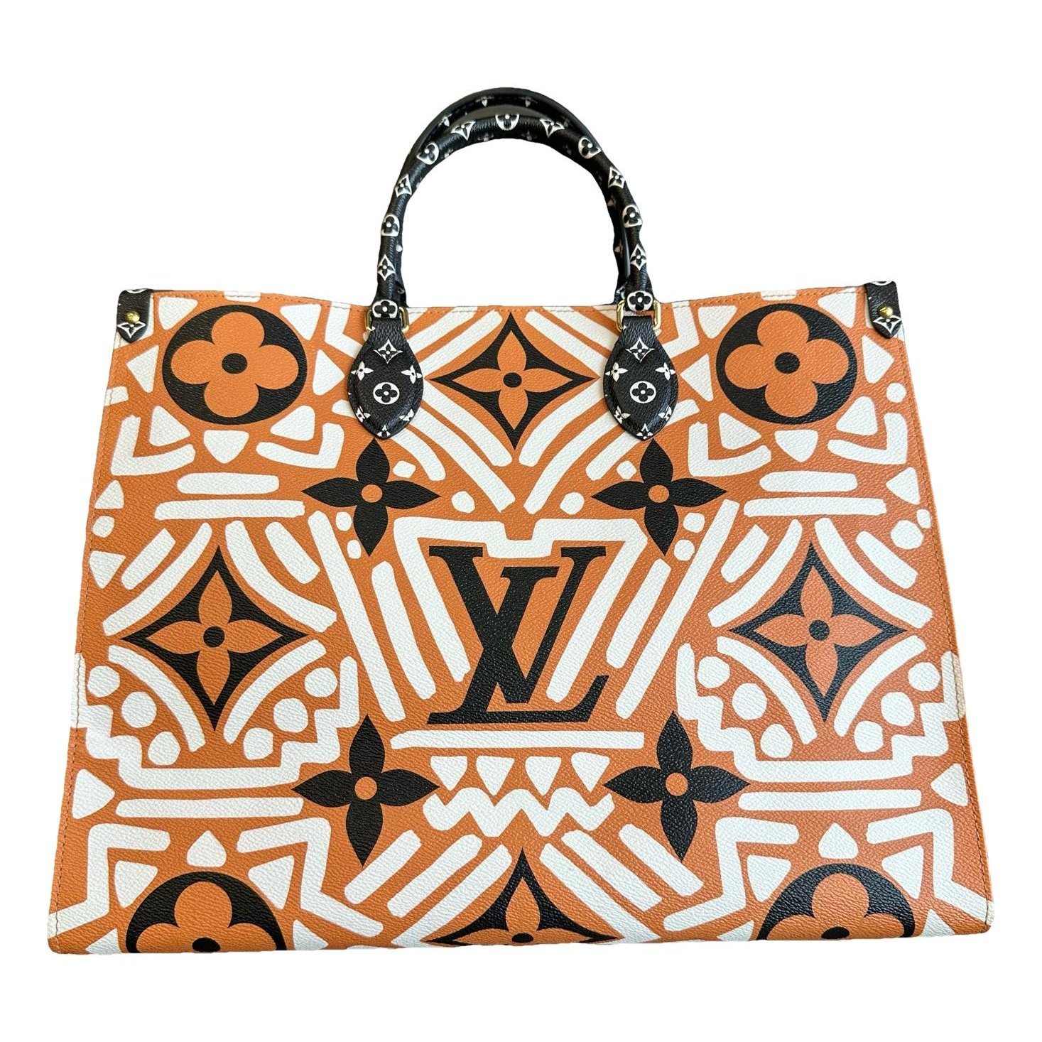 Onthego leather handbag