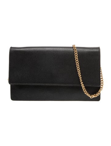 Skull Clutch