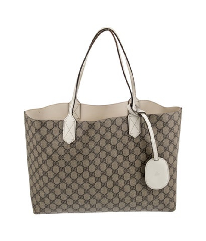 Gucci Gg Supreme Tote Medium