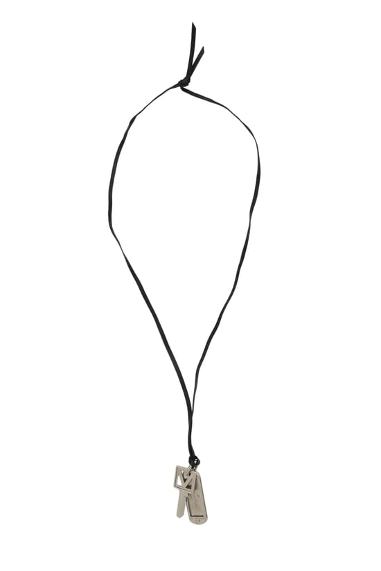 Silver Collier V Sqaure Necklace
