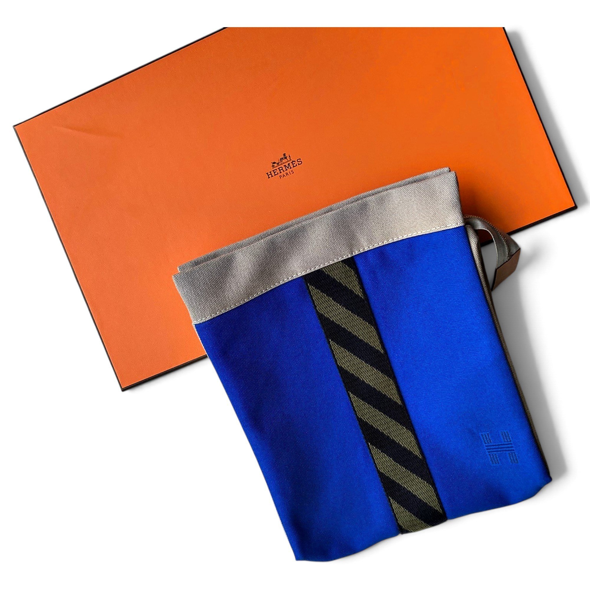 Clutch bag