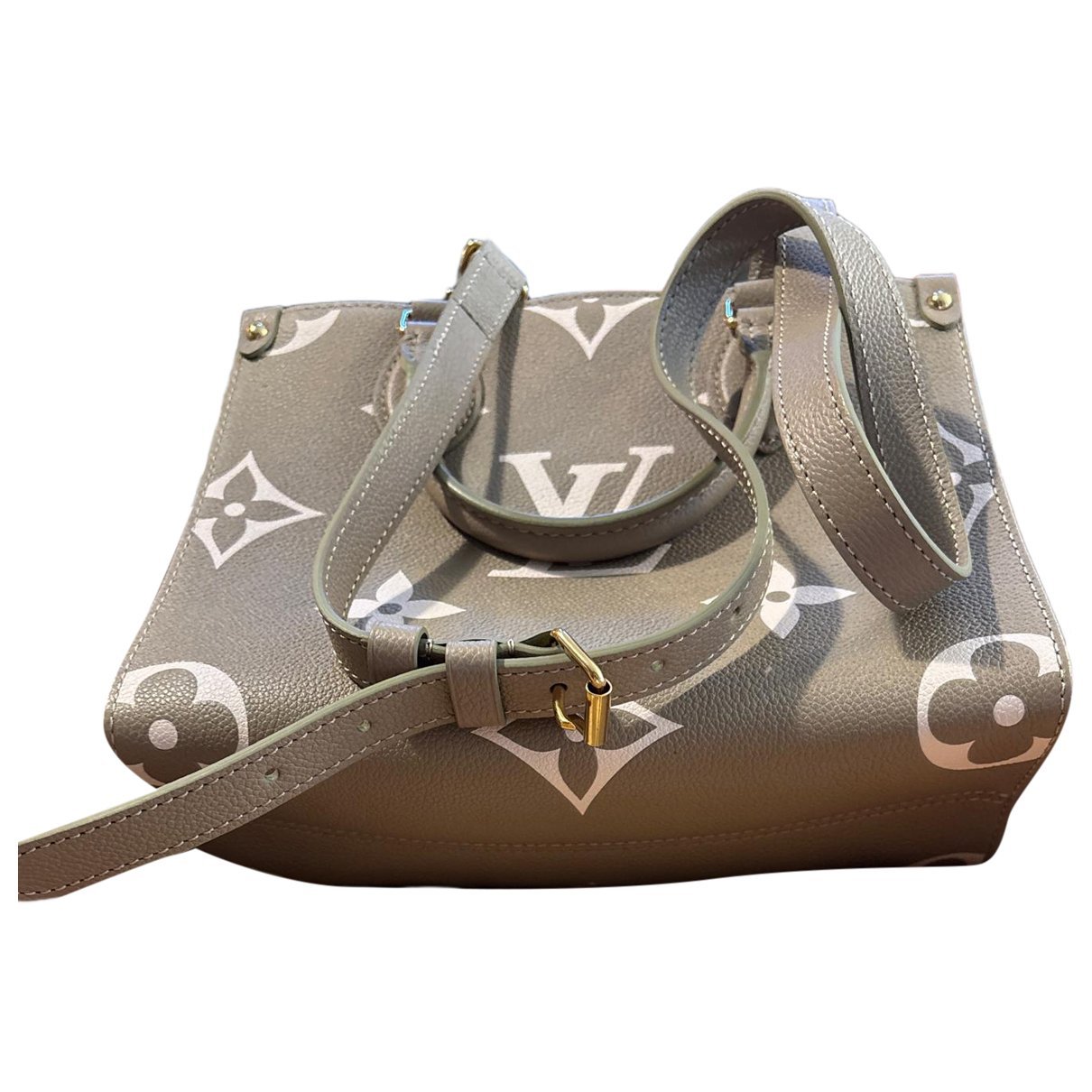 Louis Vuitton Leather handbag