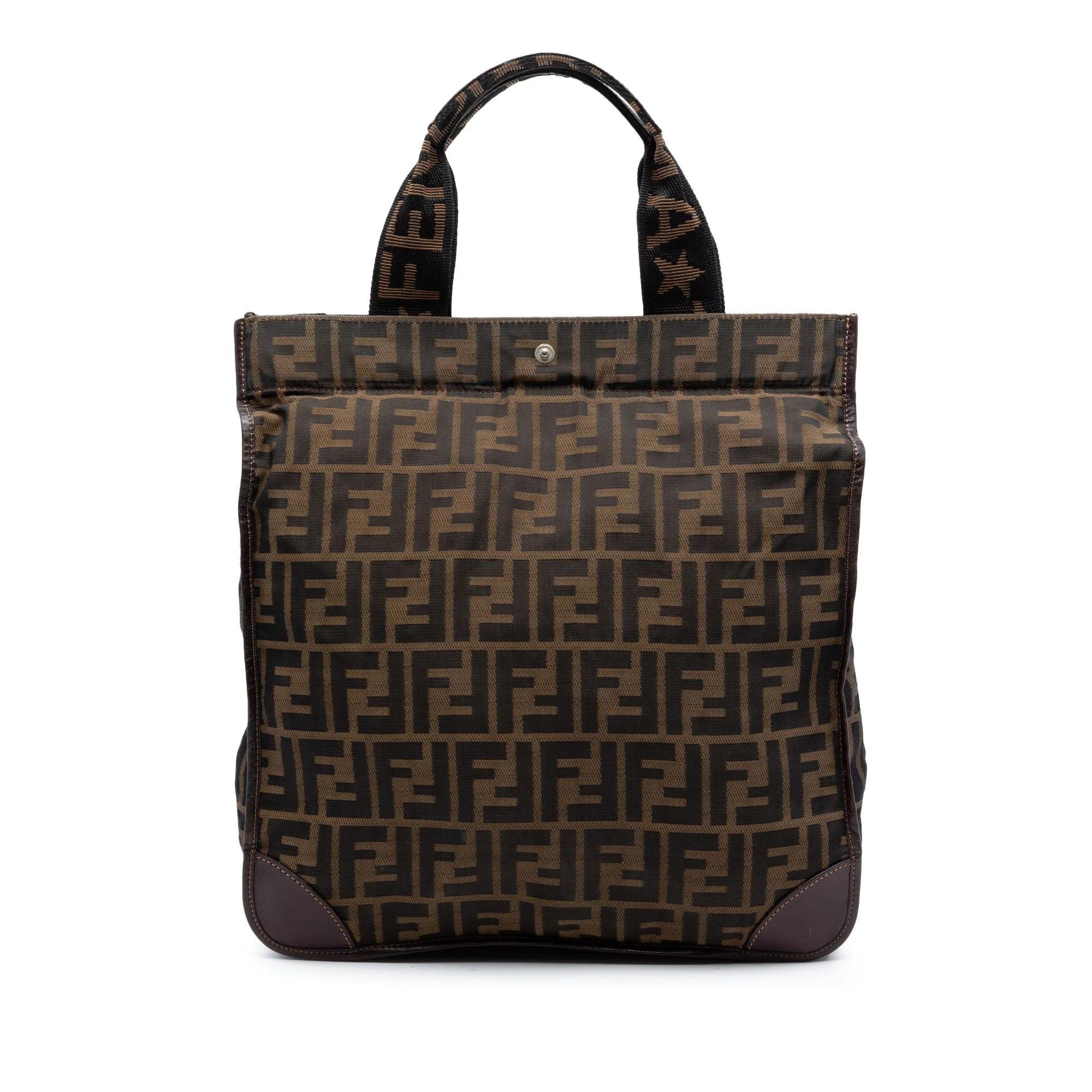 Logo Shopper Tote leather handbag