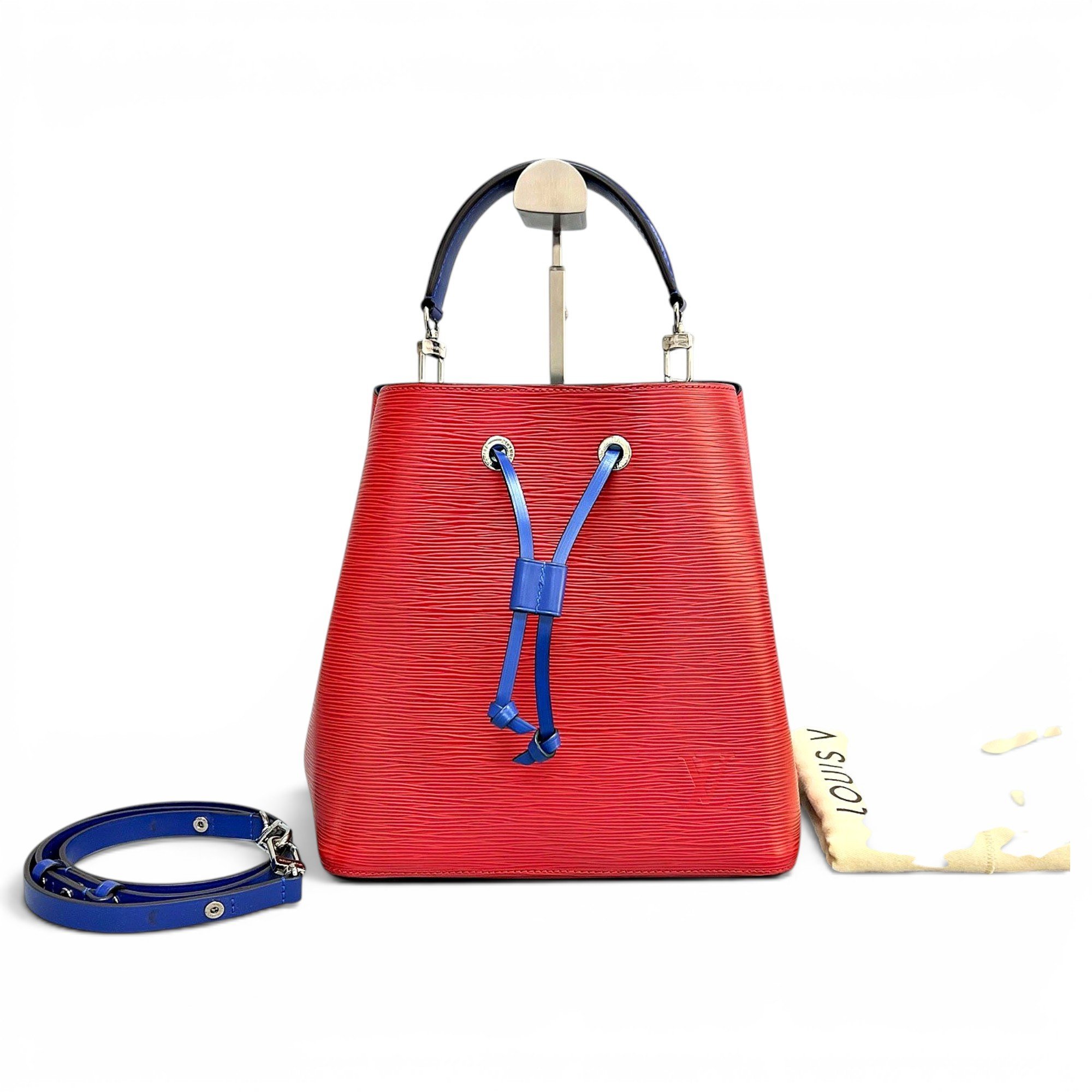 NéoNoé leather handbag