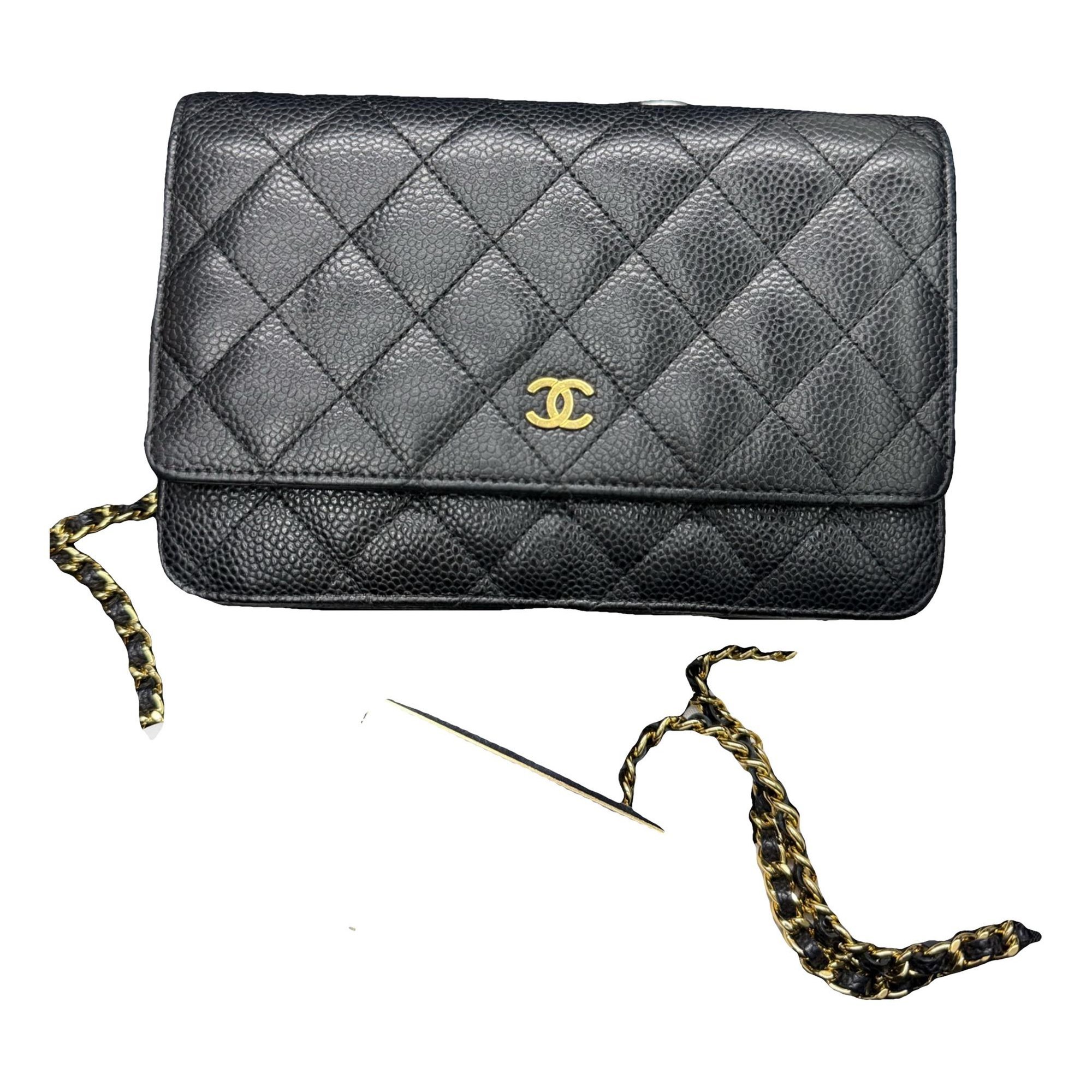 Wallet On Chain Timeless/Classique leather crossbody bag
