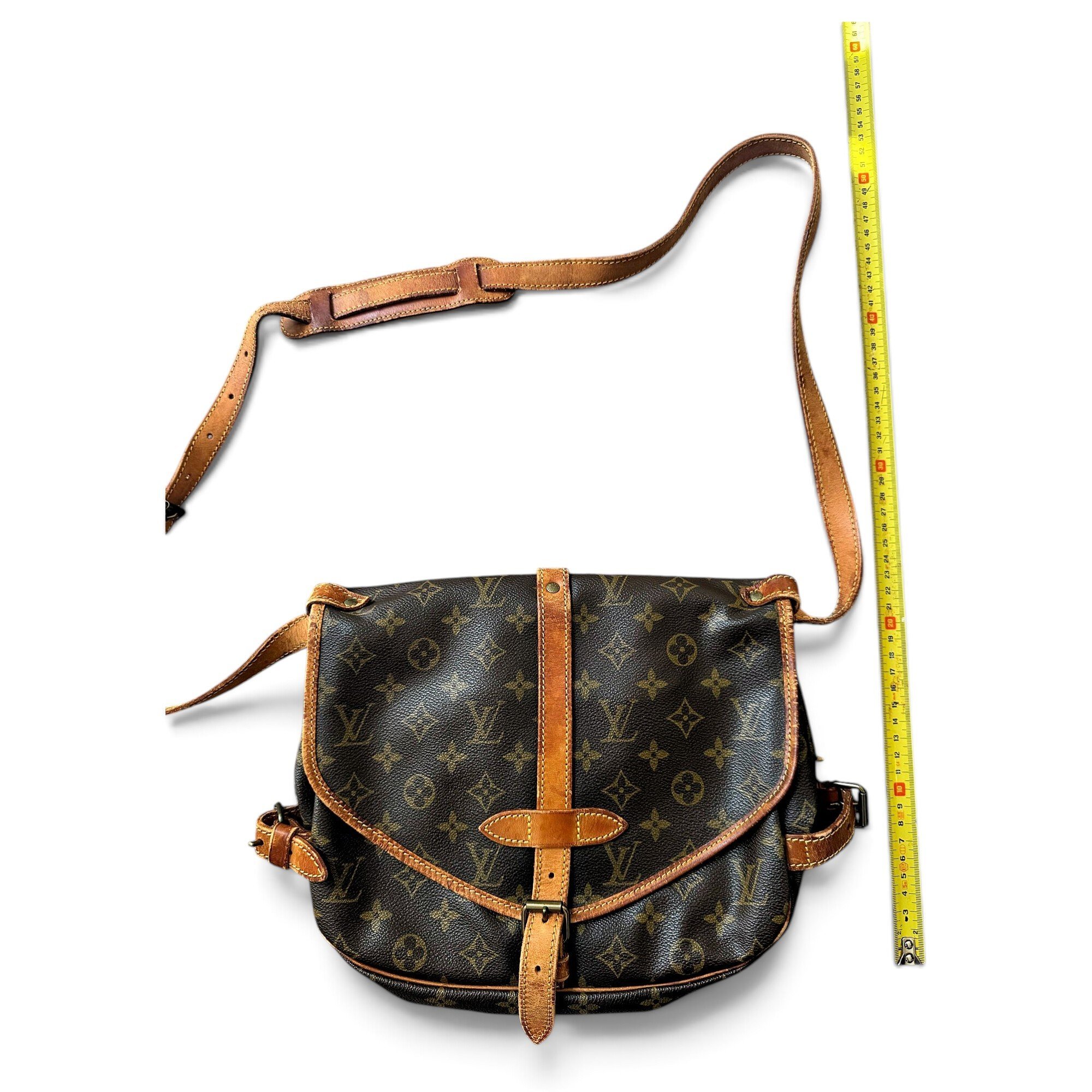 Louis Vuitton Saumur leather handbag