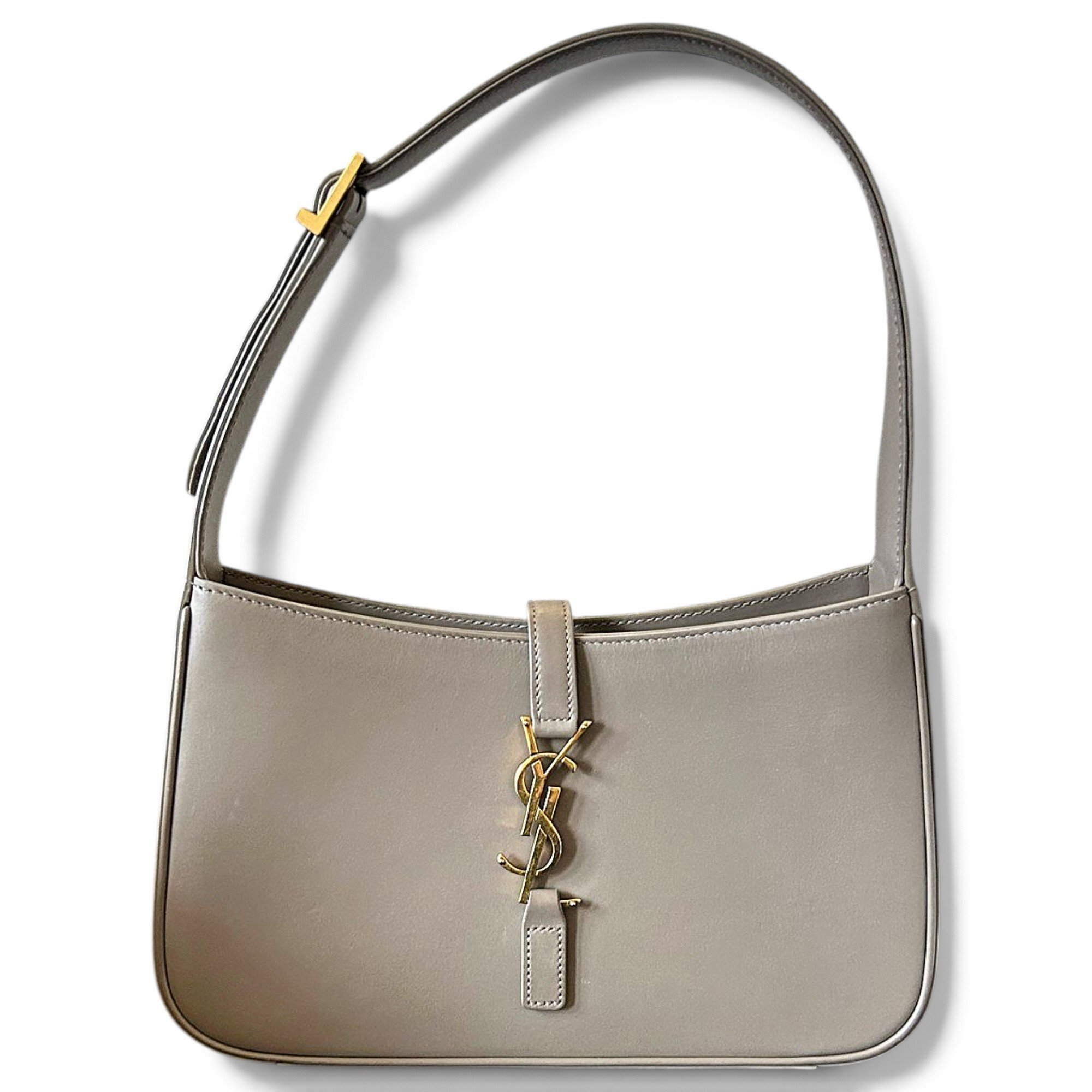 Le 5 à 7 leather handbag
