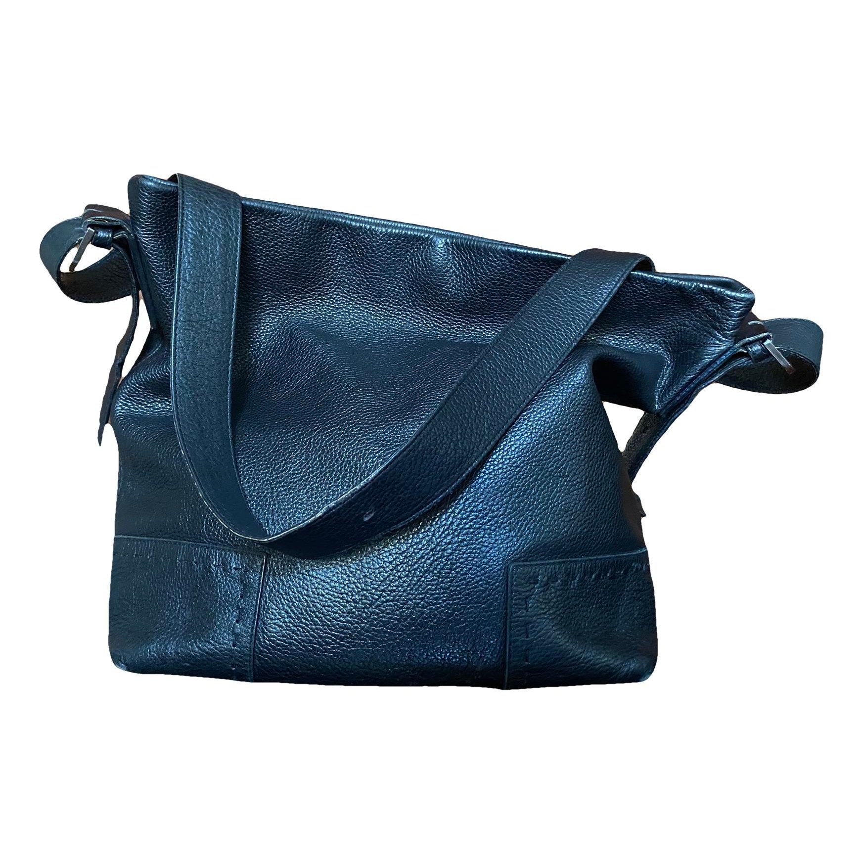 Leather tote