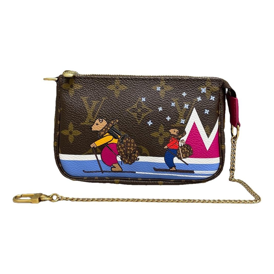Pochette Accessoire leather handbag
