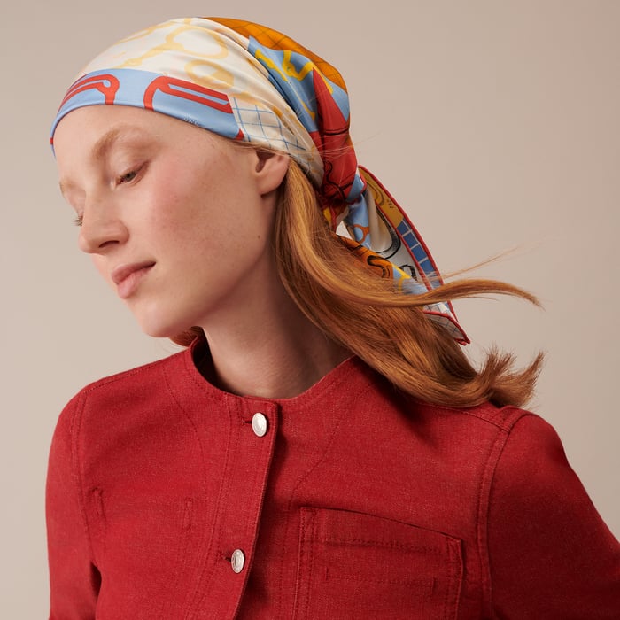 Les Petits Papiers d'Hermès Scarf 70