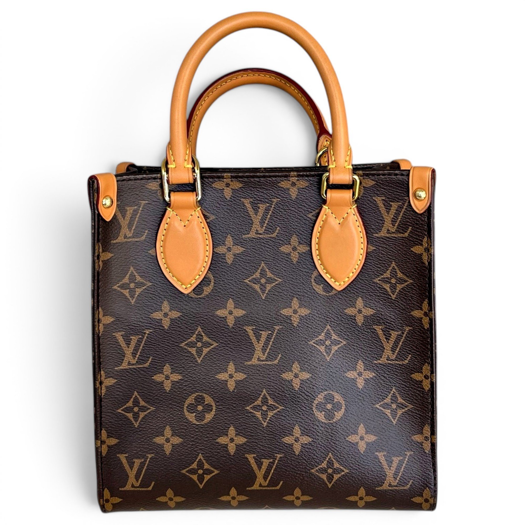 Plat leather handbag