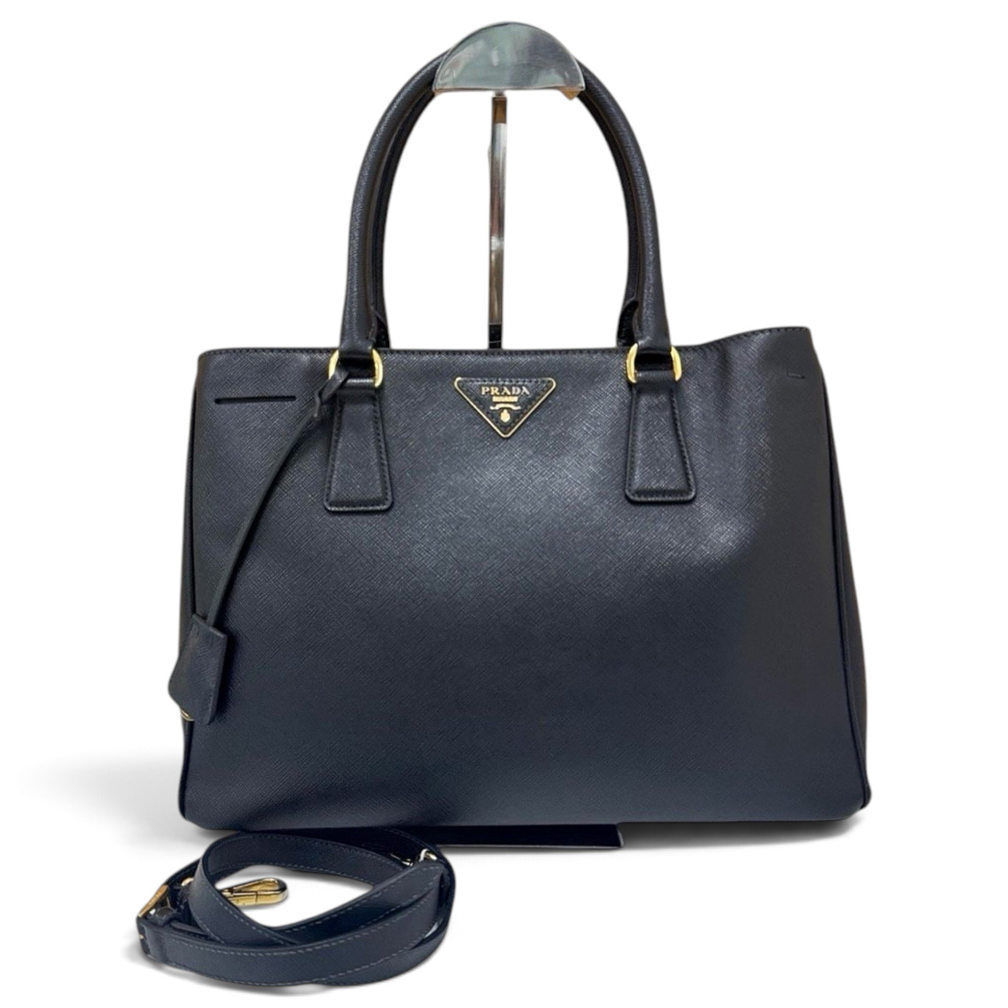 Galleria leather tote