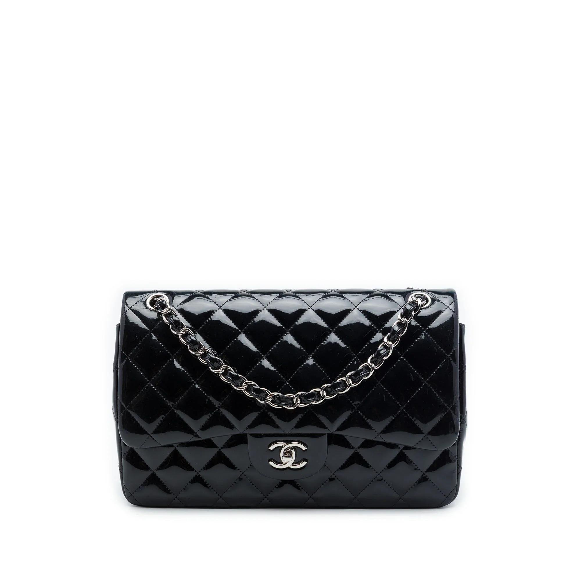 Timeless/Classique patent leather handbag