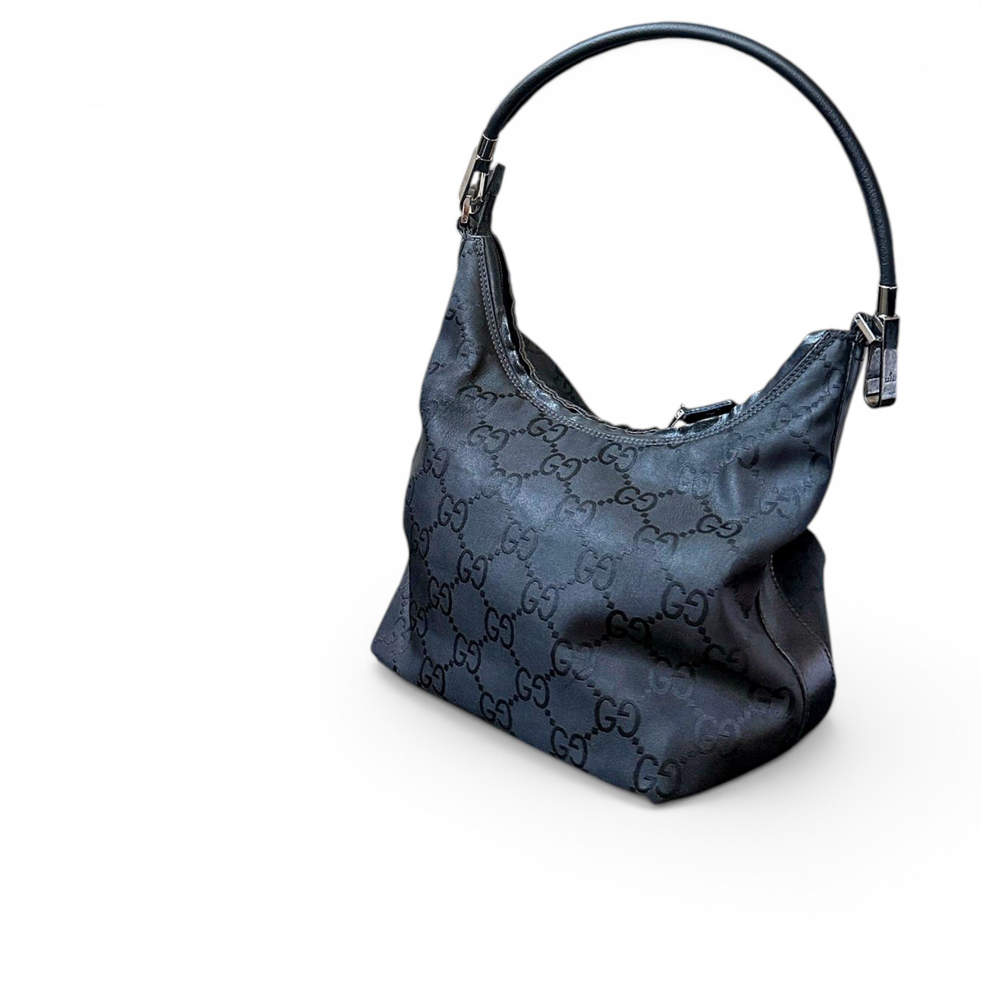 Hobo cloth handbag