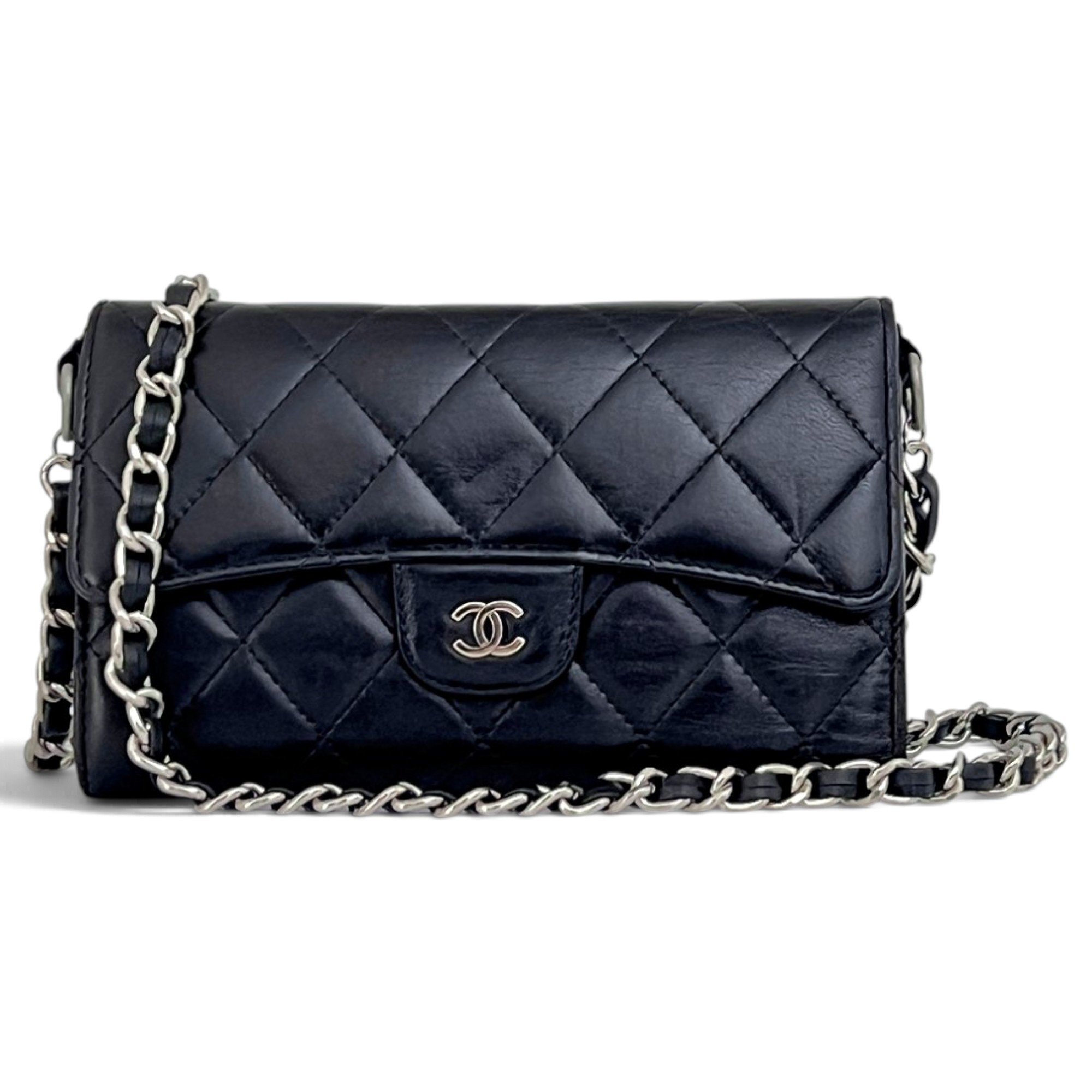 Wallet On Chain leather crossbody bag