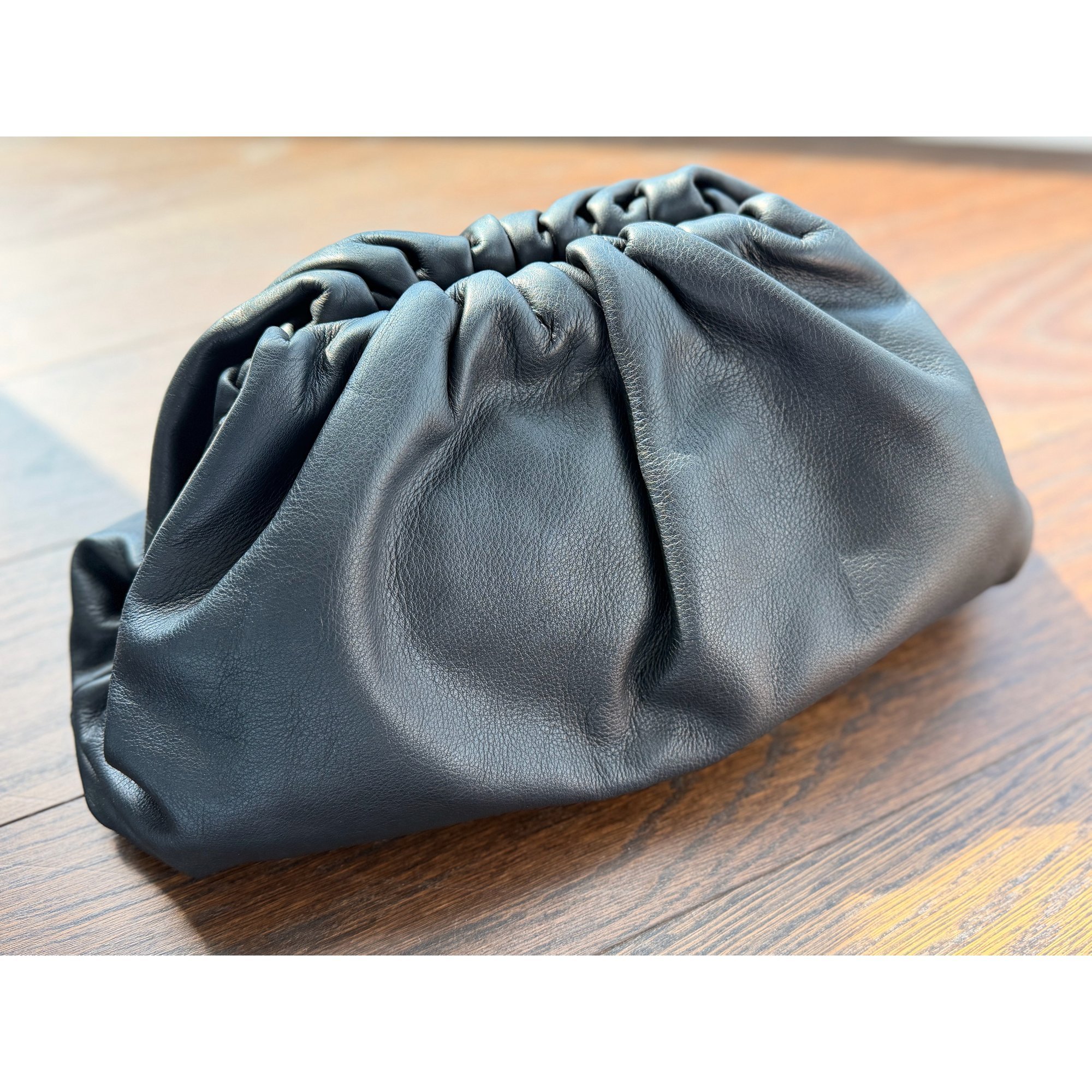 Bottega Veneta Pouch leather handbag