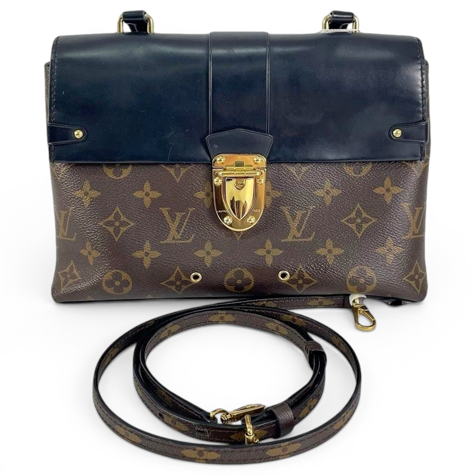 One Handle very leather handbag
