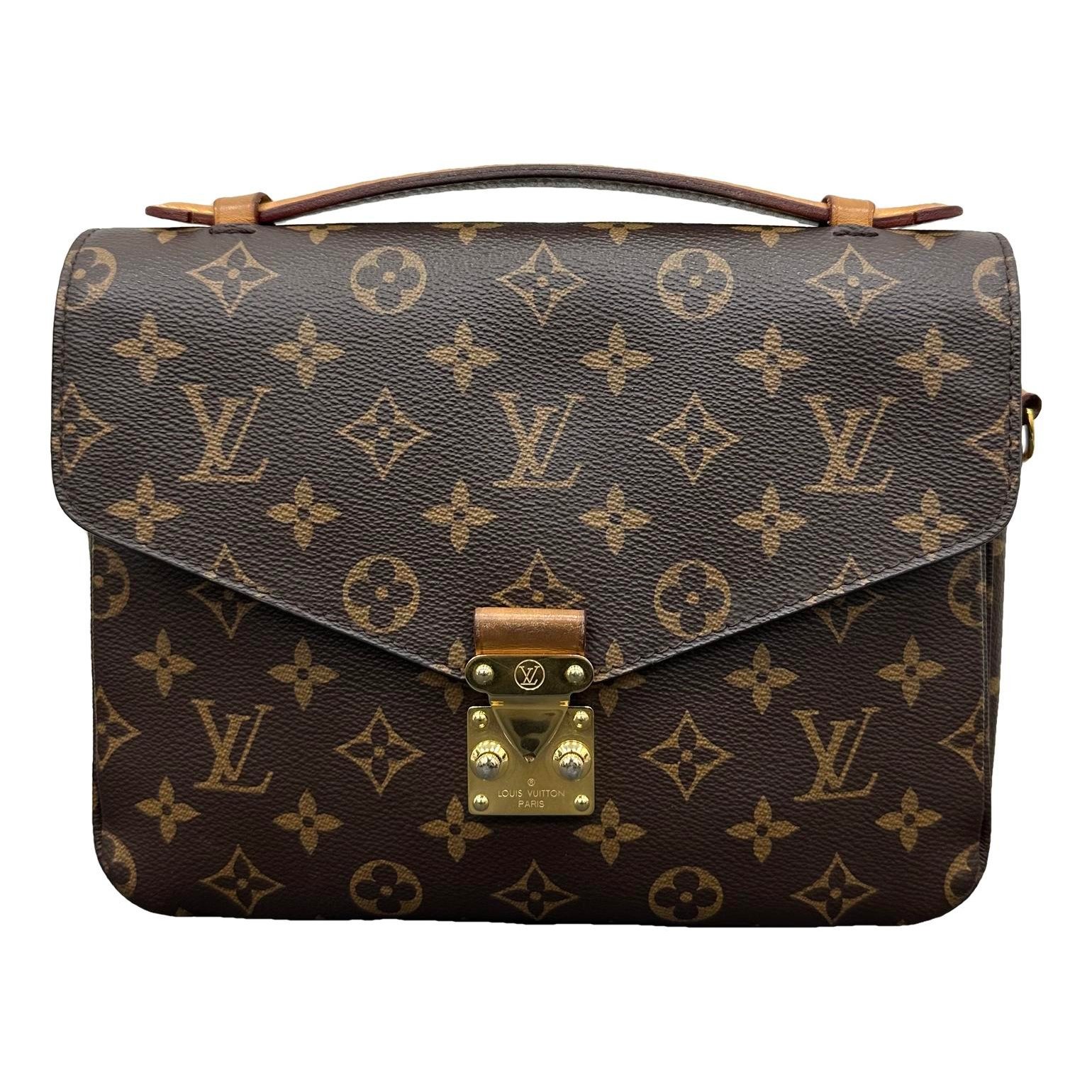 Metis leather handbag