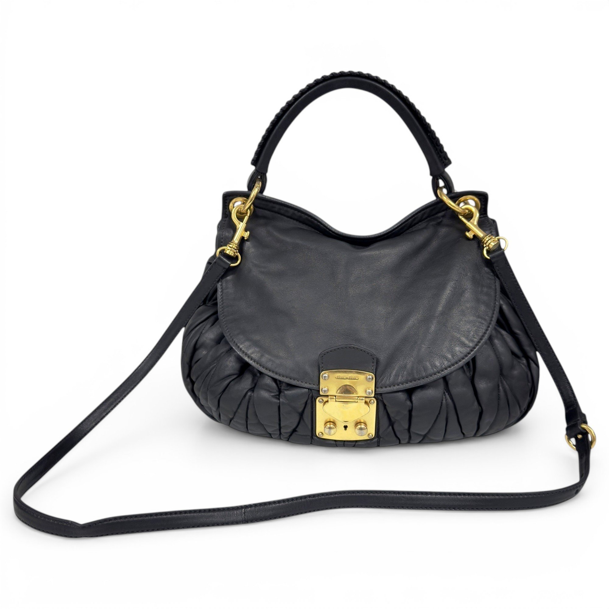 Matelassé leather handbag