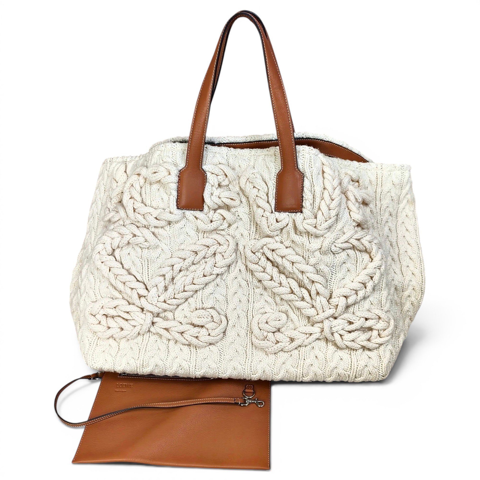 Leather handbag