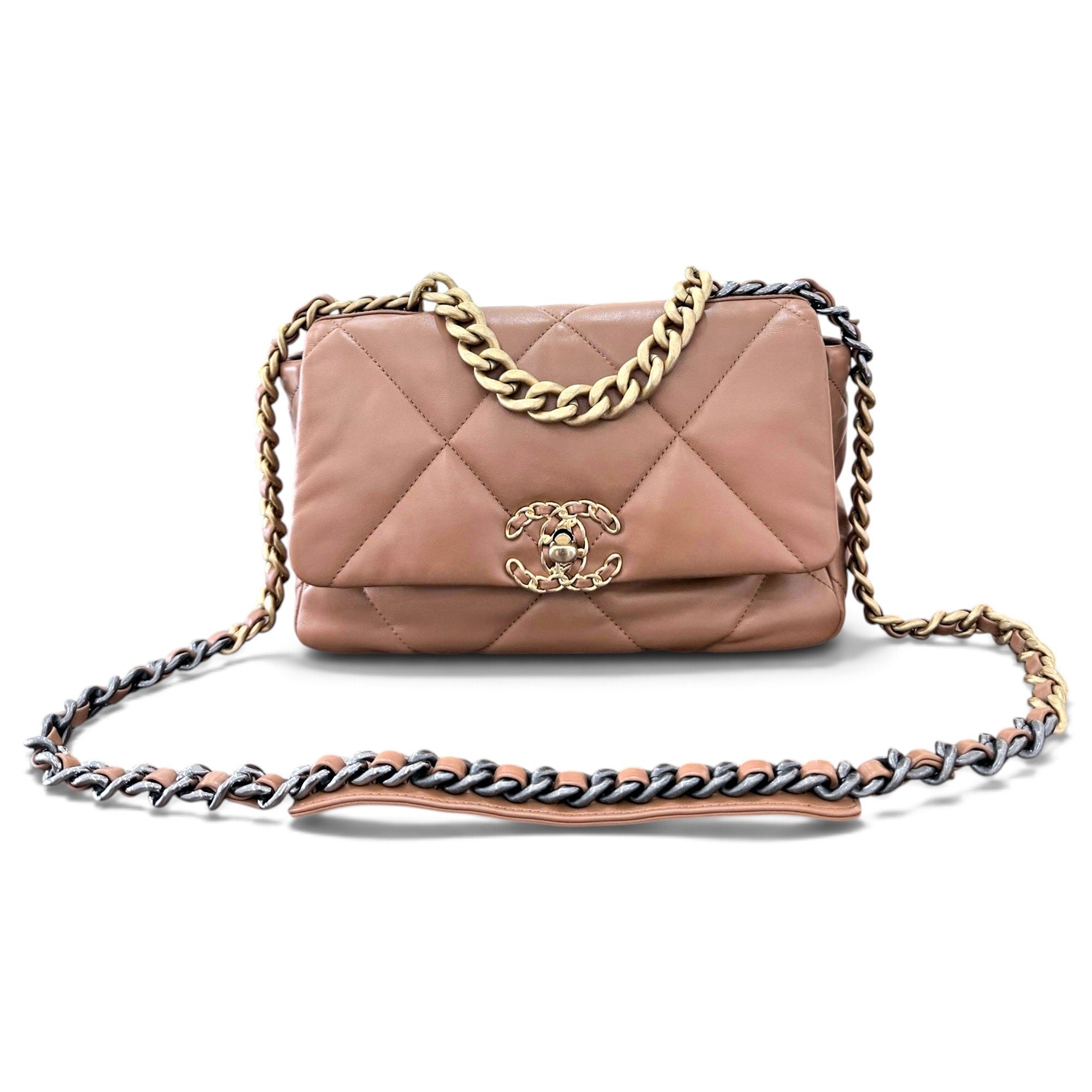 Chanel 19 leather handbag