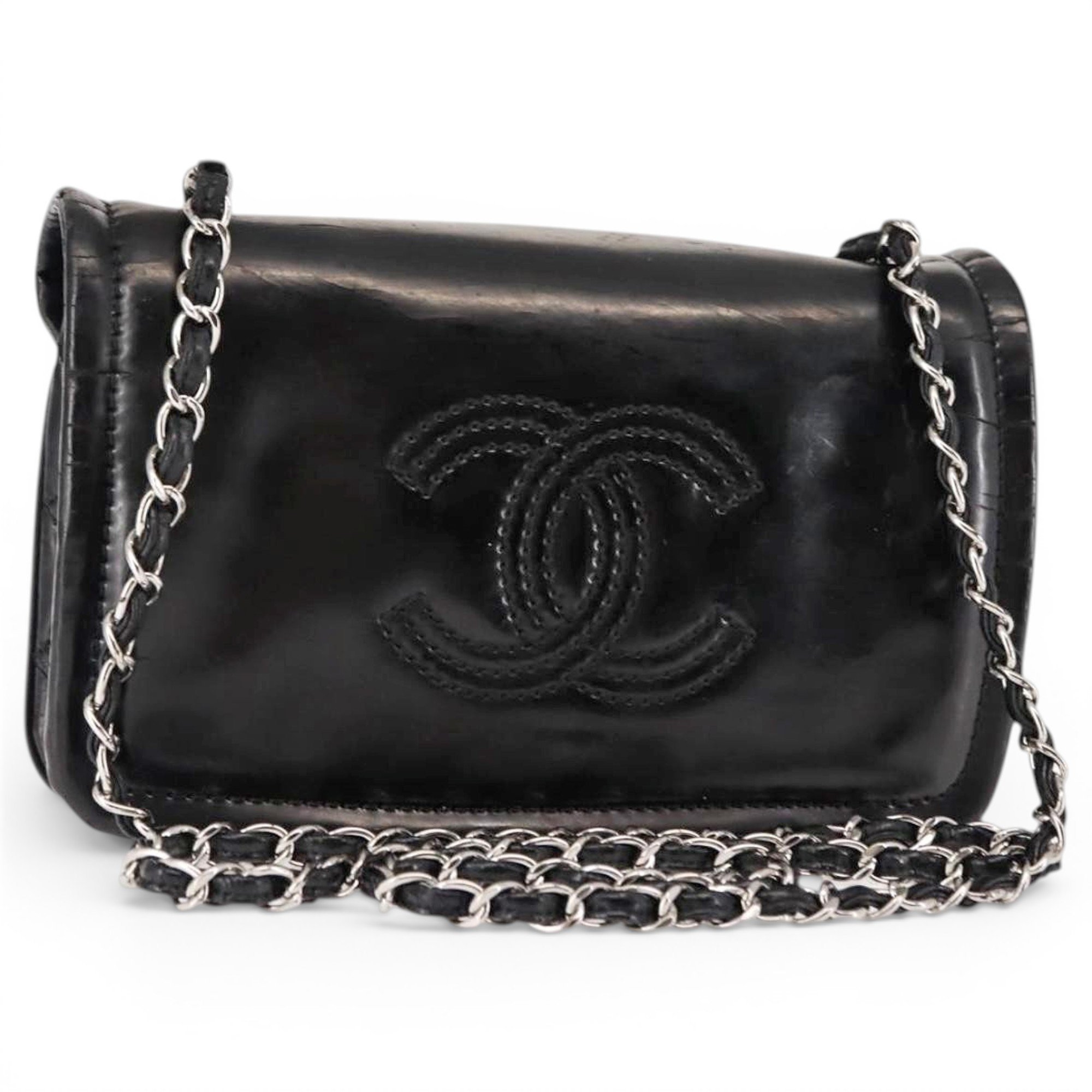 Patent leather handbag