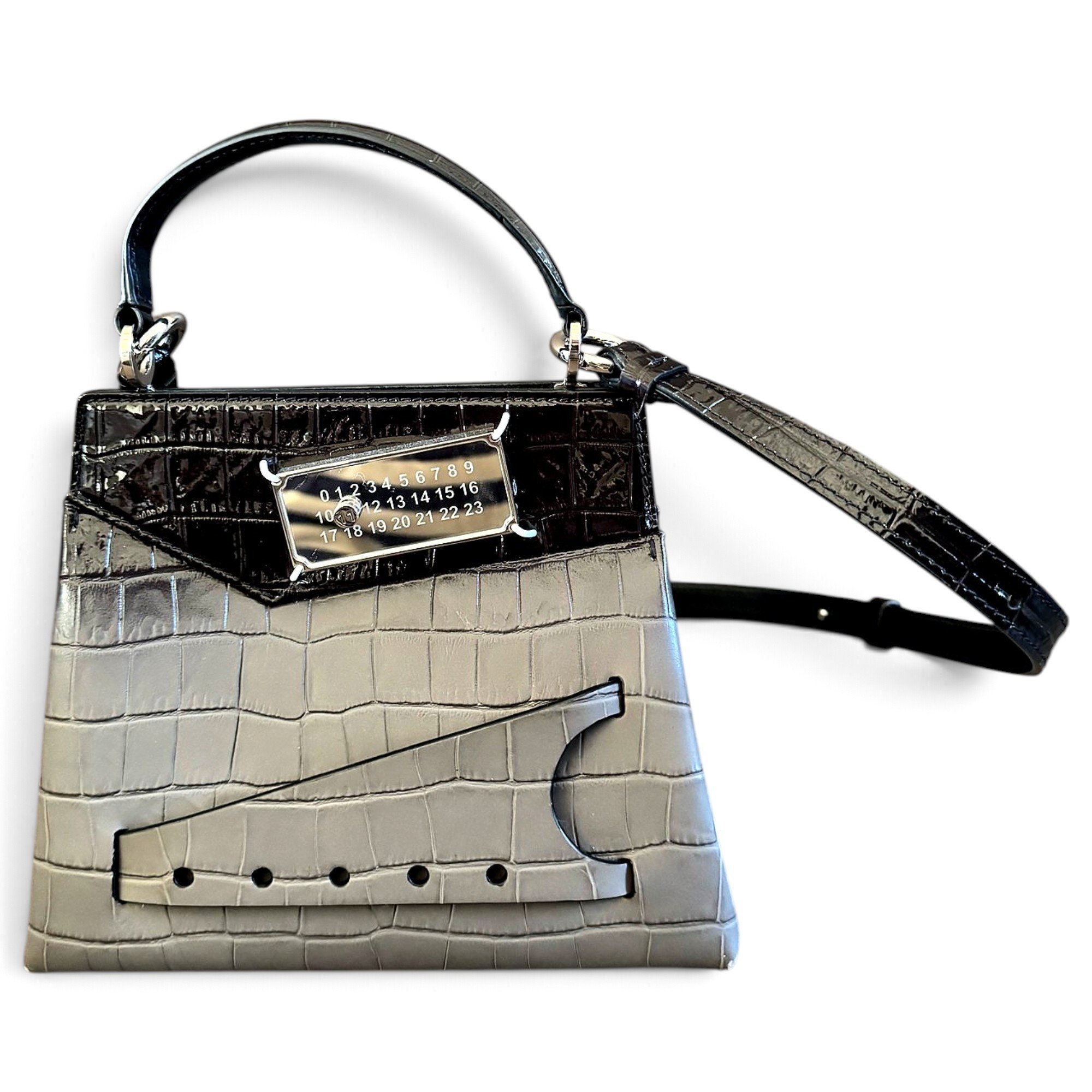 Snatched leather crossbody bag