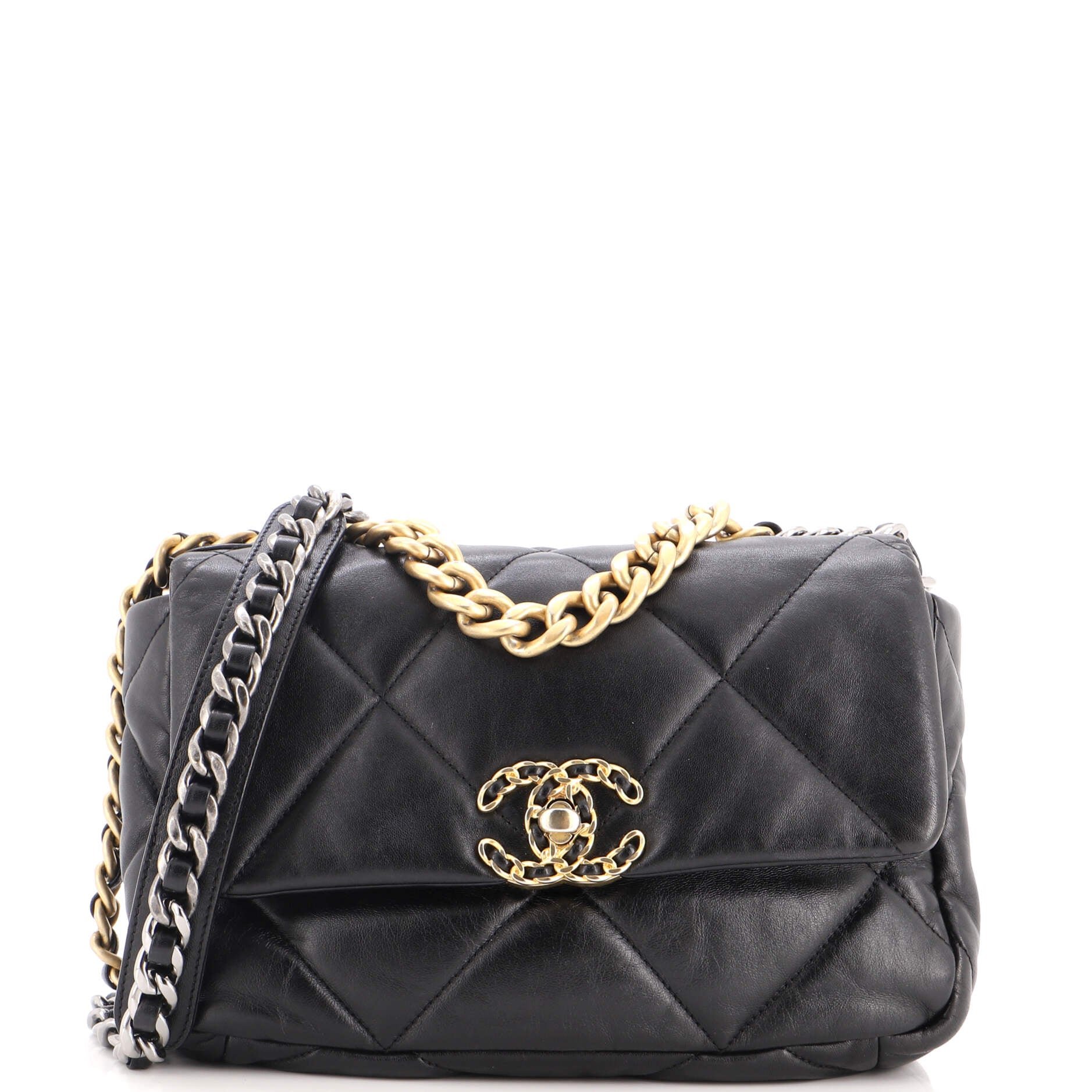 19 Flap Bag Quilted Leather Medium