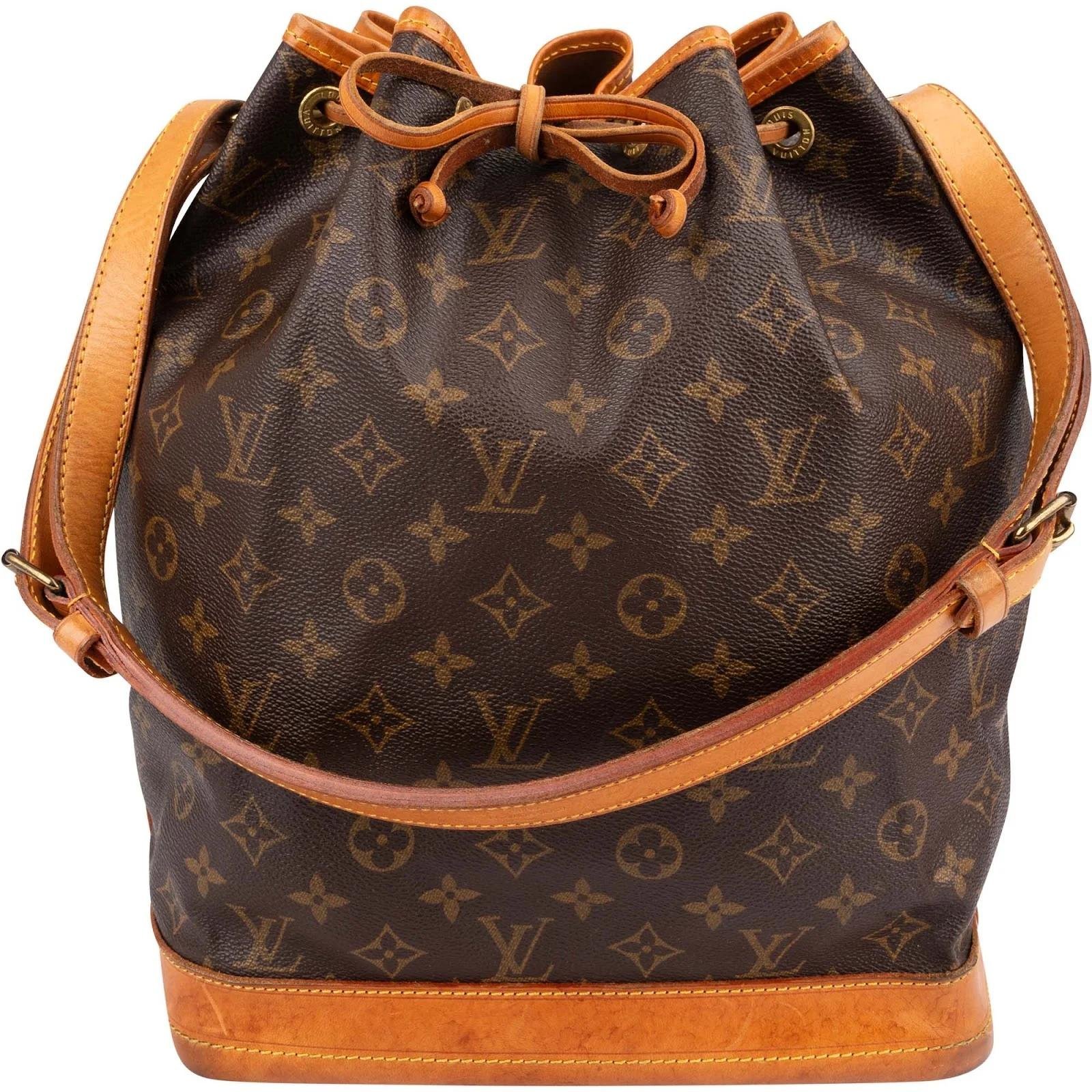 Noé leather handbag