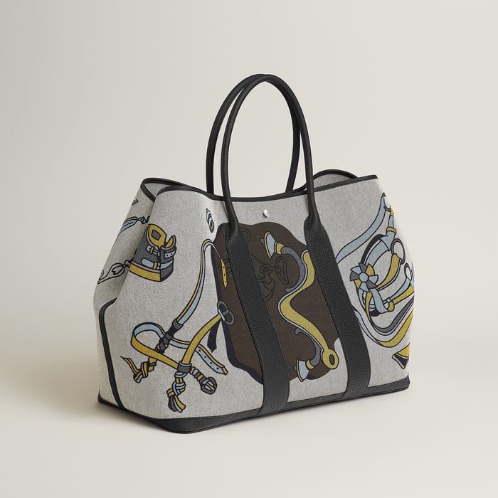 Garden Party Voyage 49 Bag