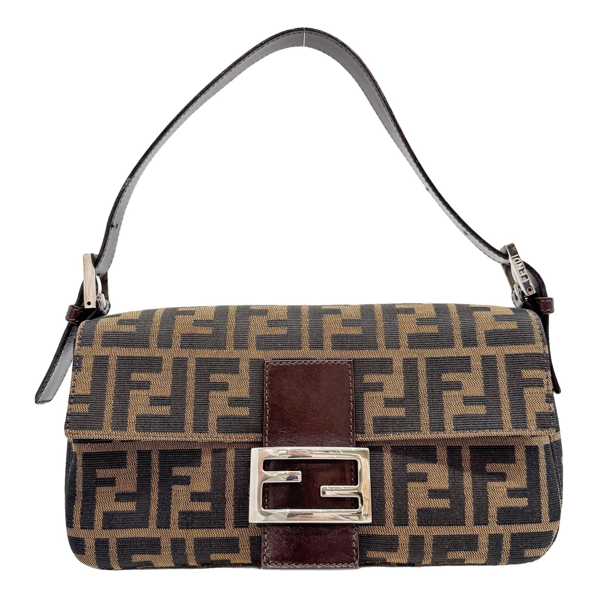 Baguette cloth handbag