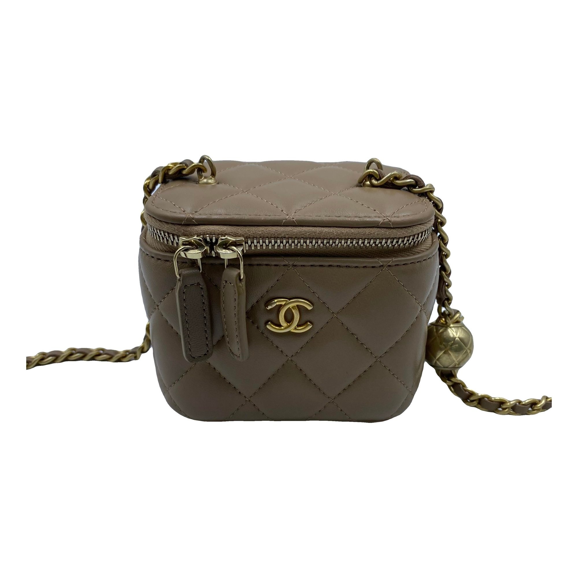Trendy CC Vanity leather handbag