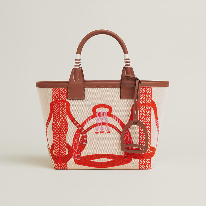 Steeple 25 Bag