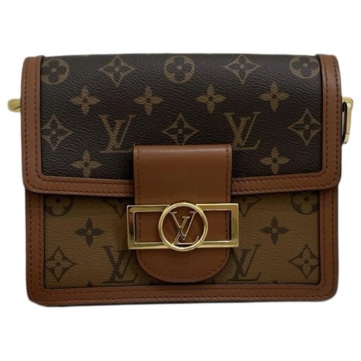 Dauphine leather handbag