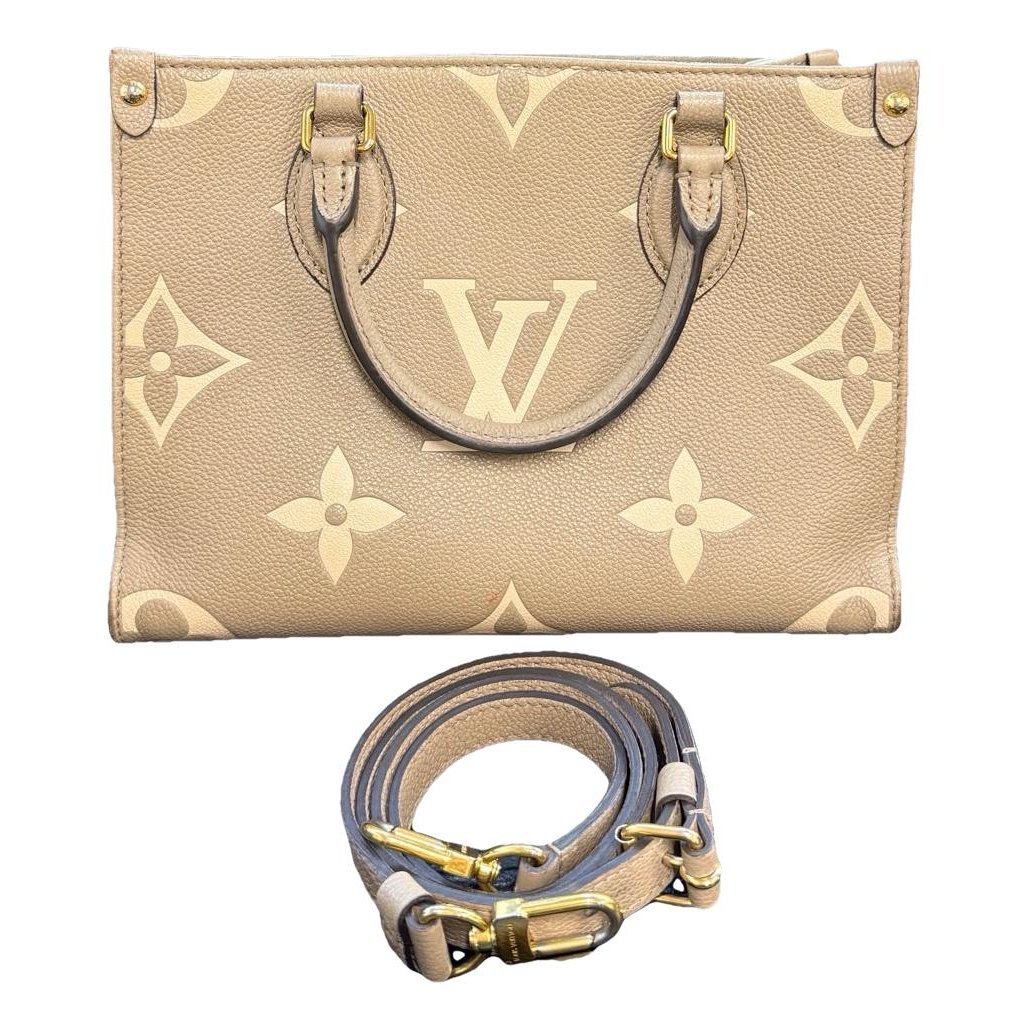 Onthego leather tote
