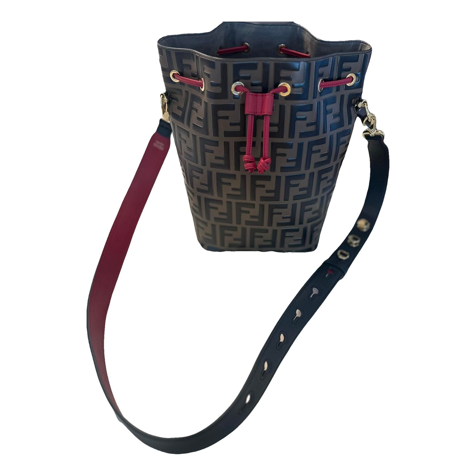 Mon Trésor leather crossbody bag