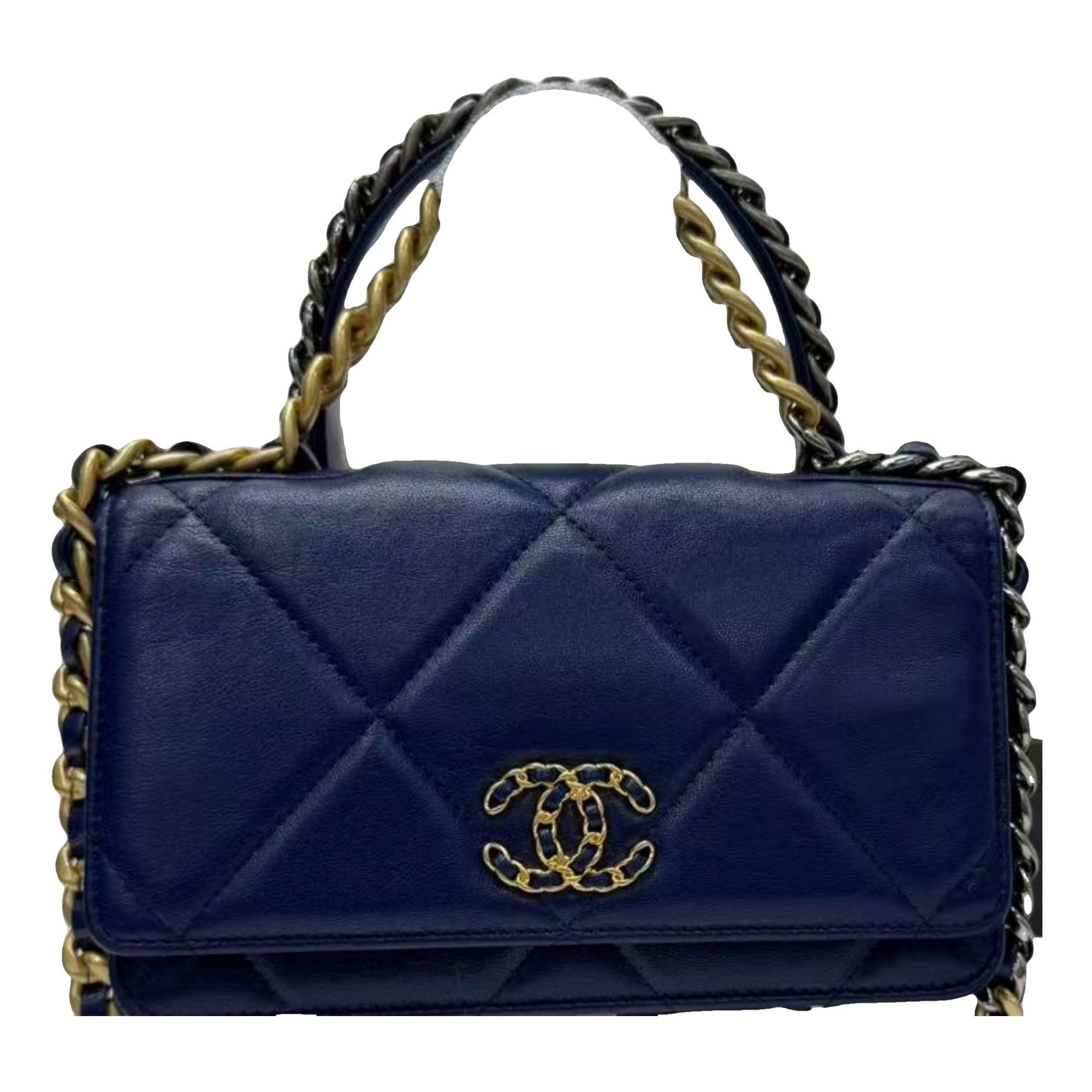 Wallet On Chain Chanel 19 leather handbag