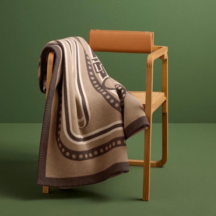 Beige Grand Tralala Blanket