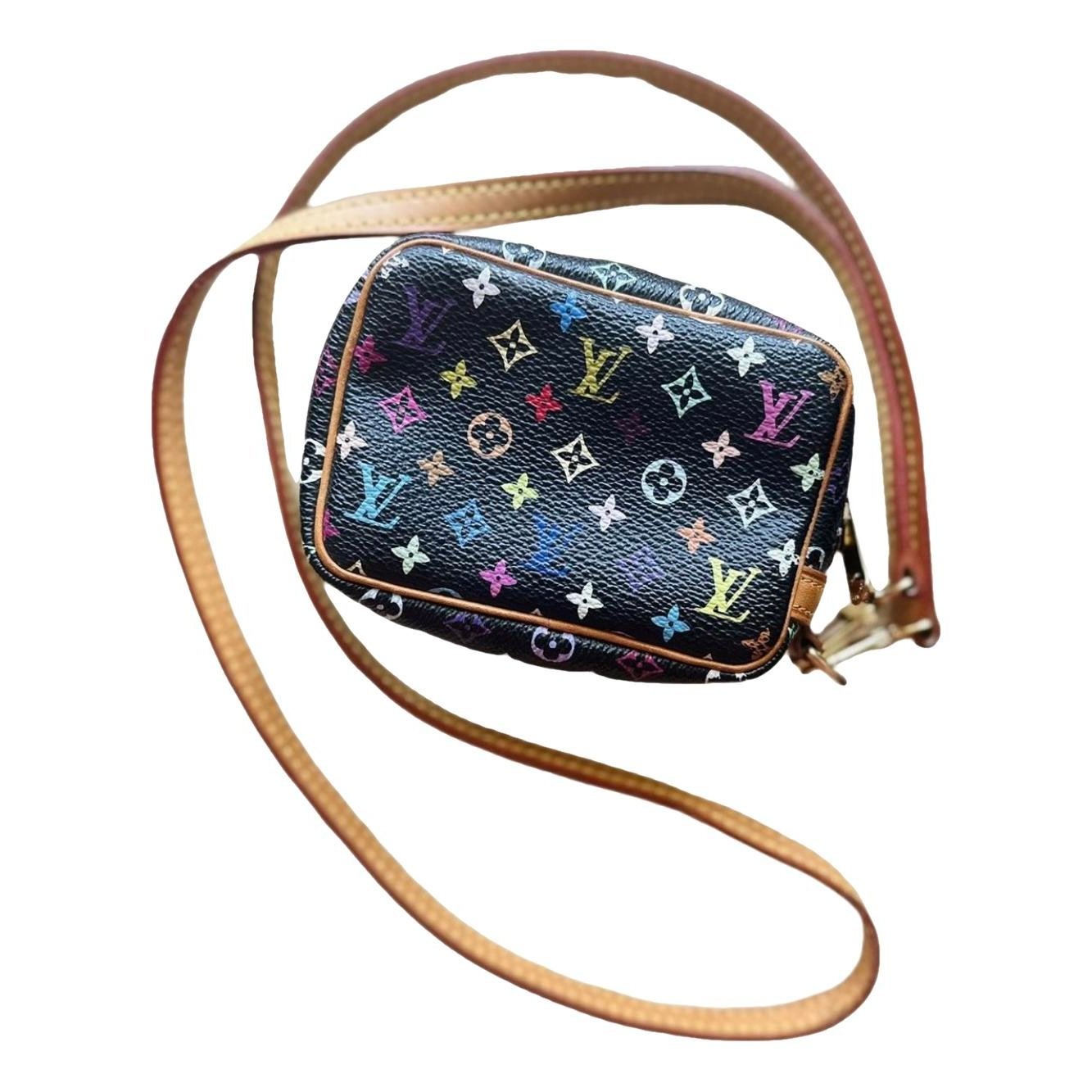 Leather clutch bag