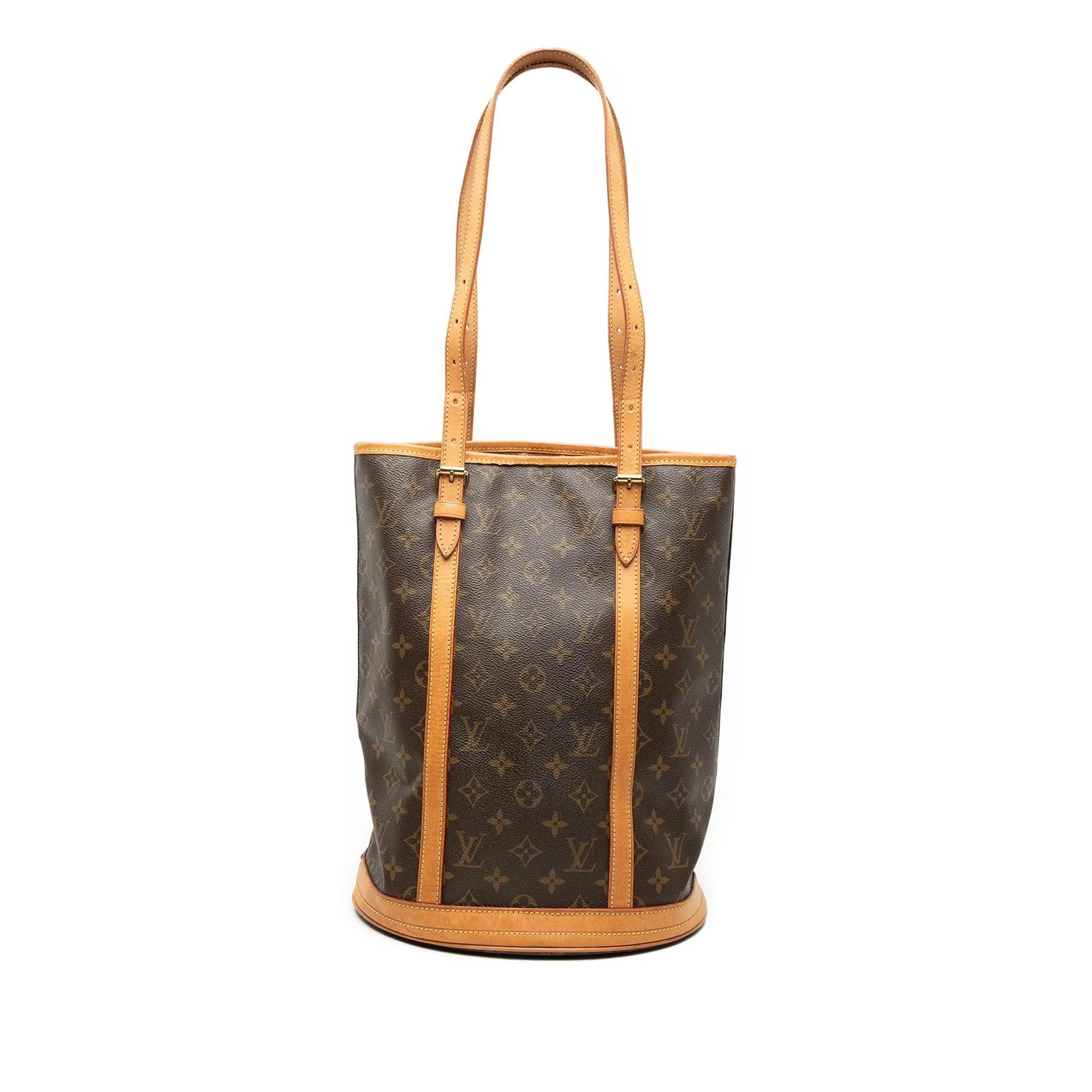 Bucket leather handbag