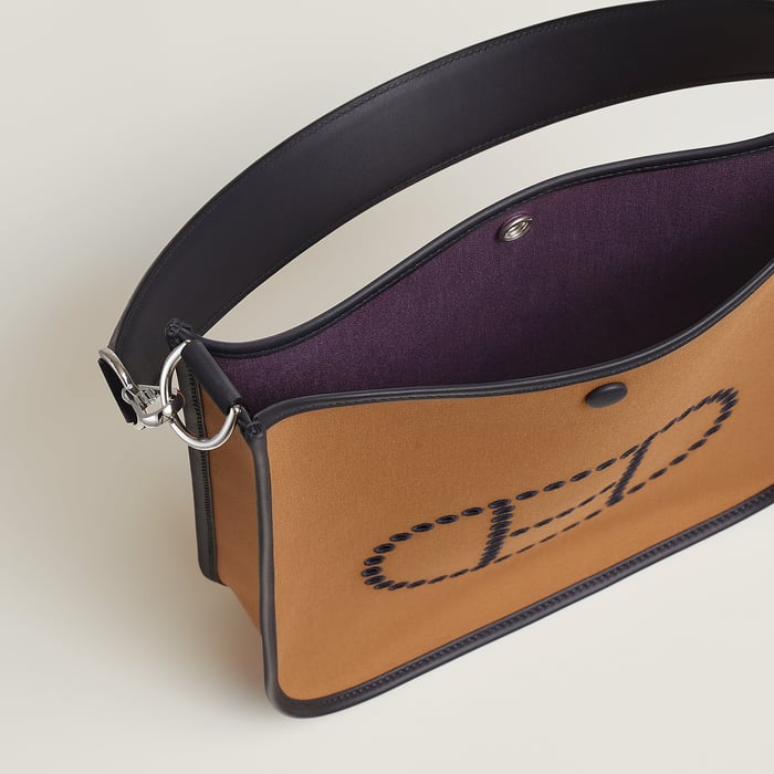 Neo Evelyne 29 백