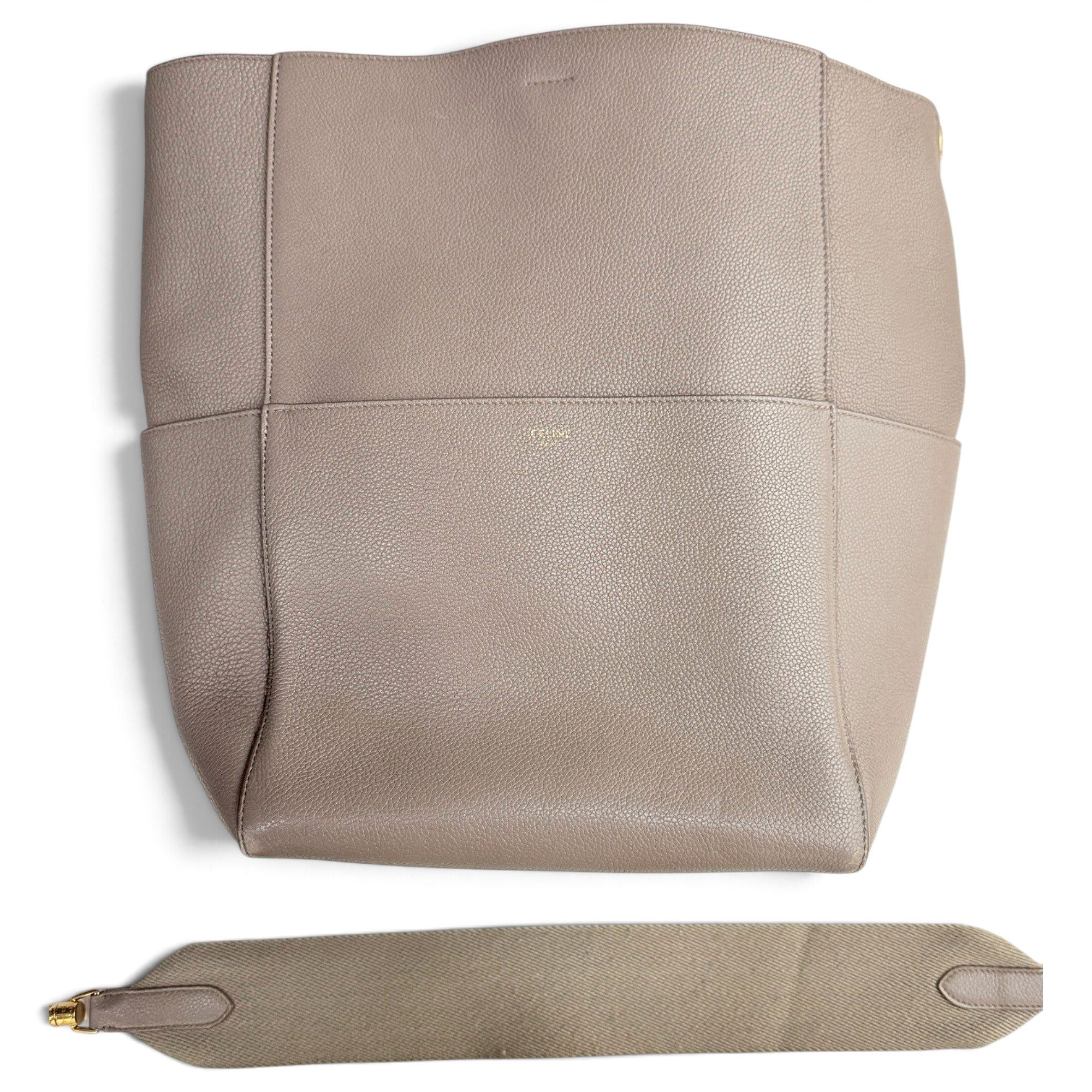 Seau Sangle leather handbag
