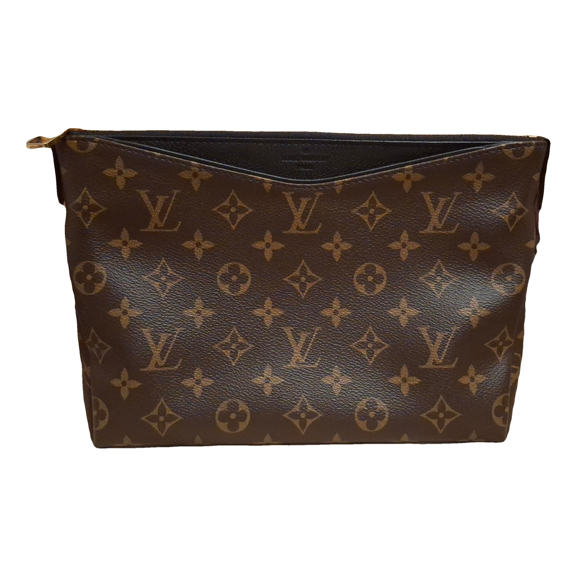 Leather clutch bag