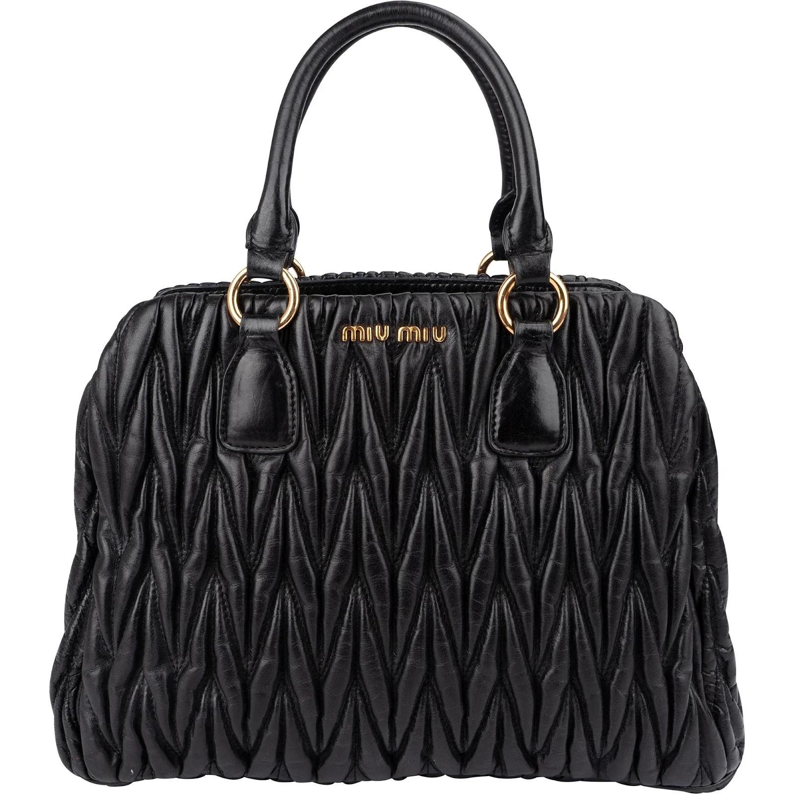 Matelassé leather handbag