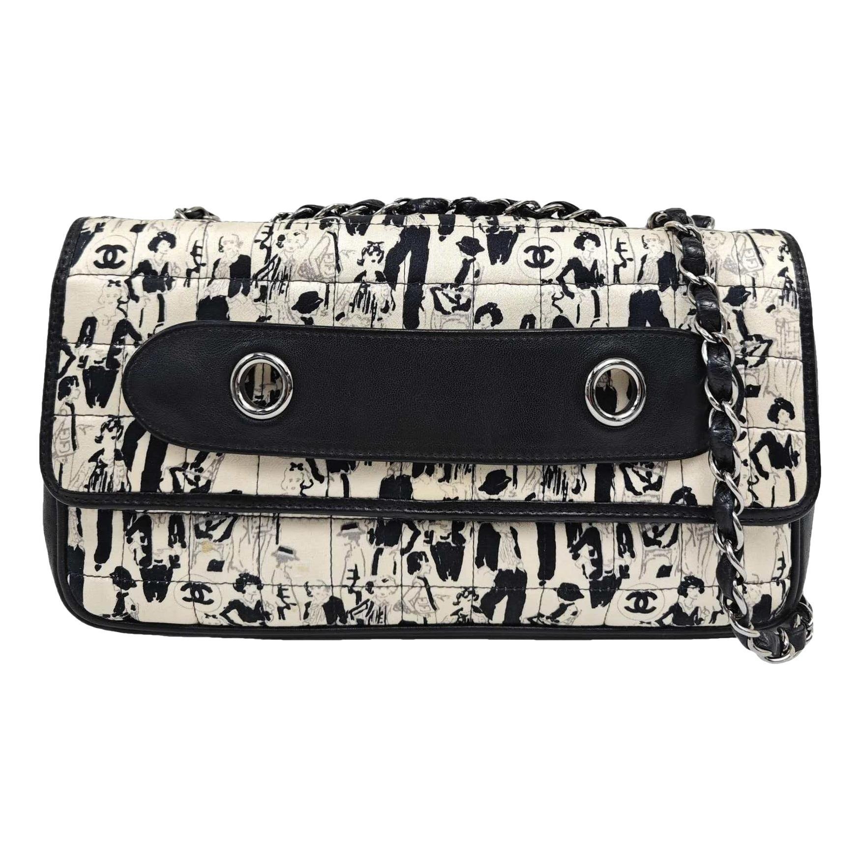Timeless/Classique crossbody bag